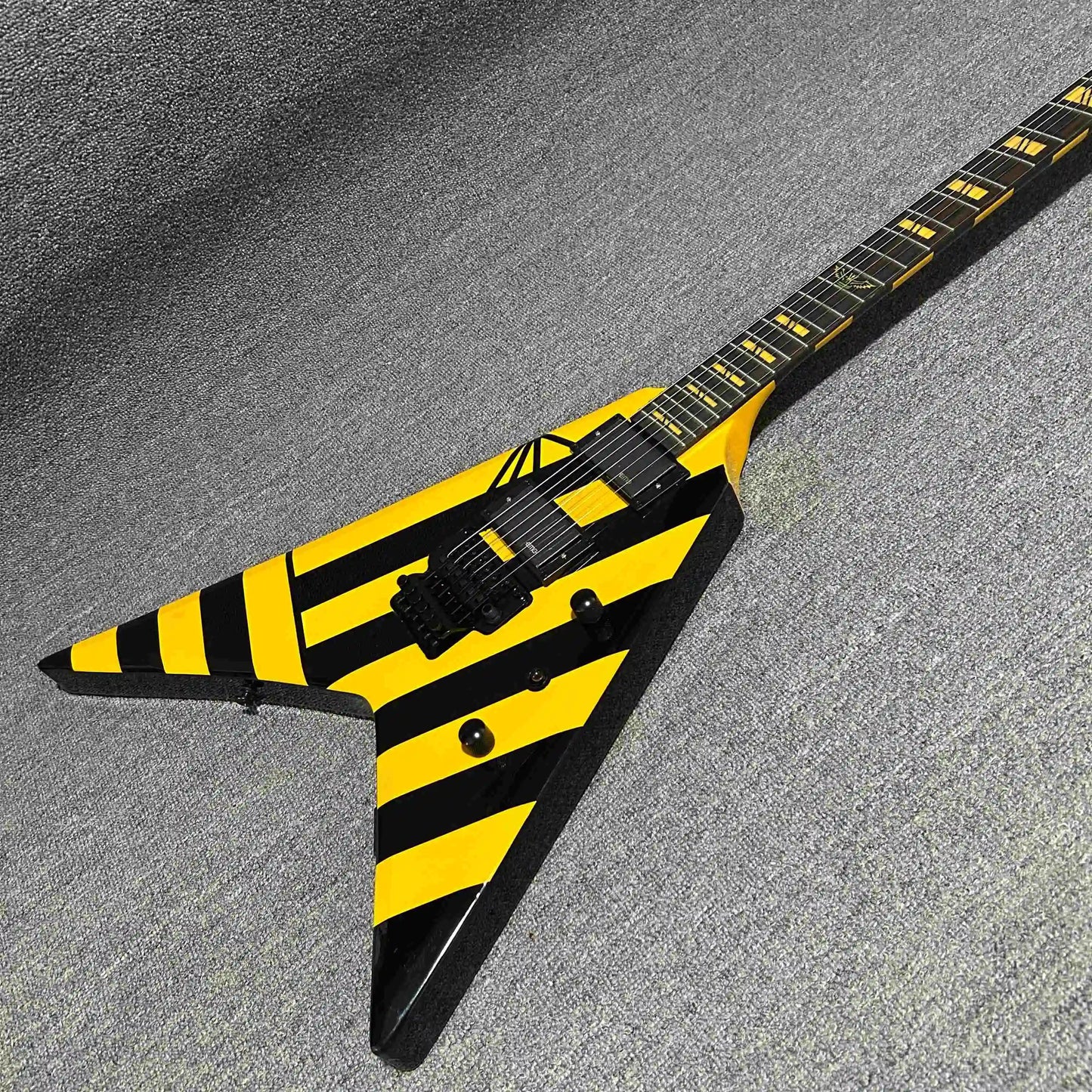 OUCEY Irregular Shaped Electric Guitar With Mahogany Body HH Pickup