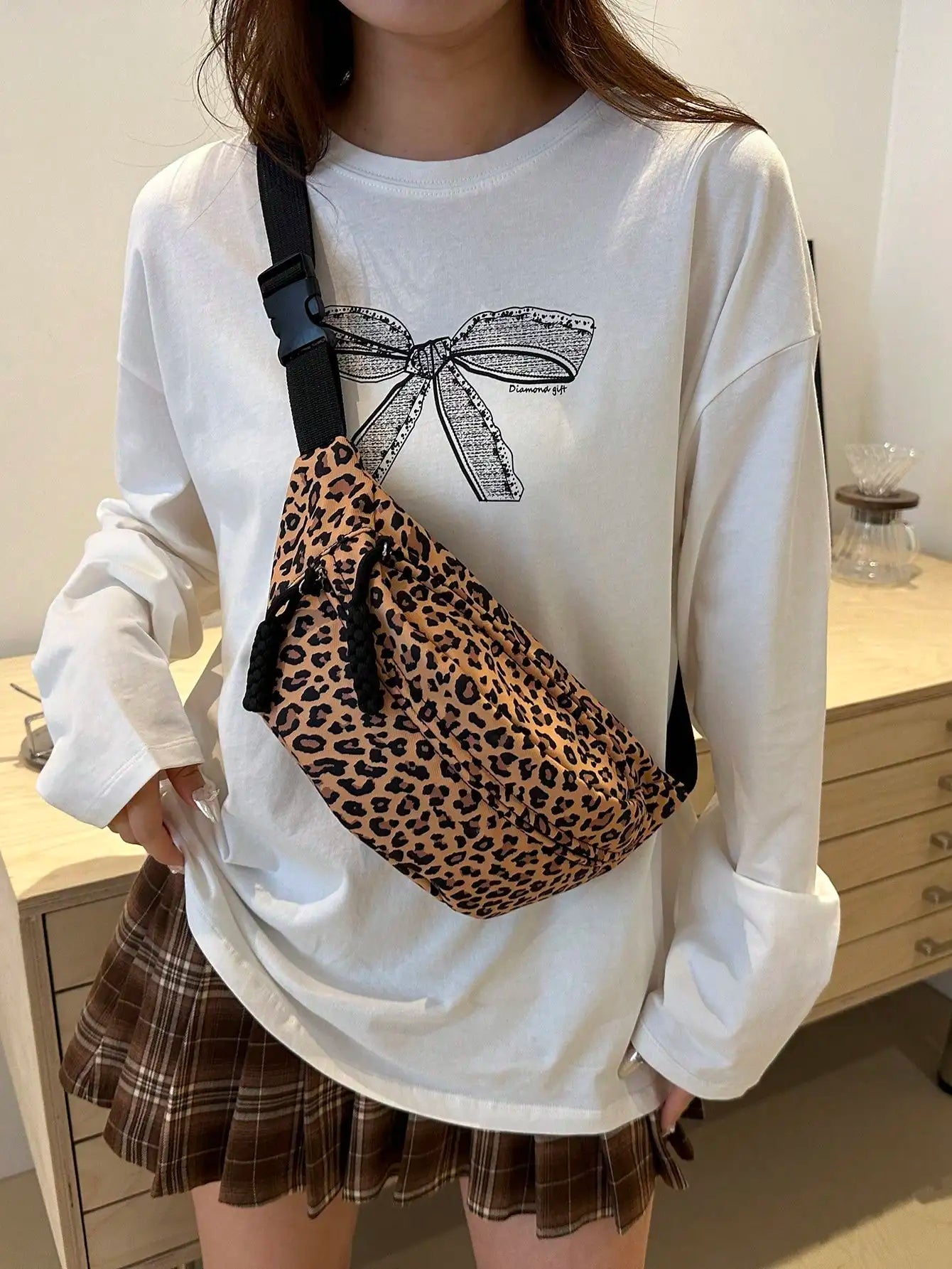 Women's Canvas Shoulder Bag Crossbody Purse For Outdoor Sports