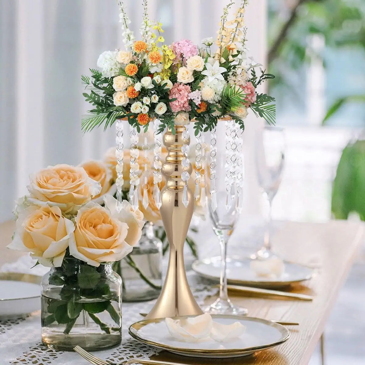 VINCIGANT 8 Pcs Gold Metal Flower Stands With Crystal Beads