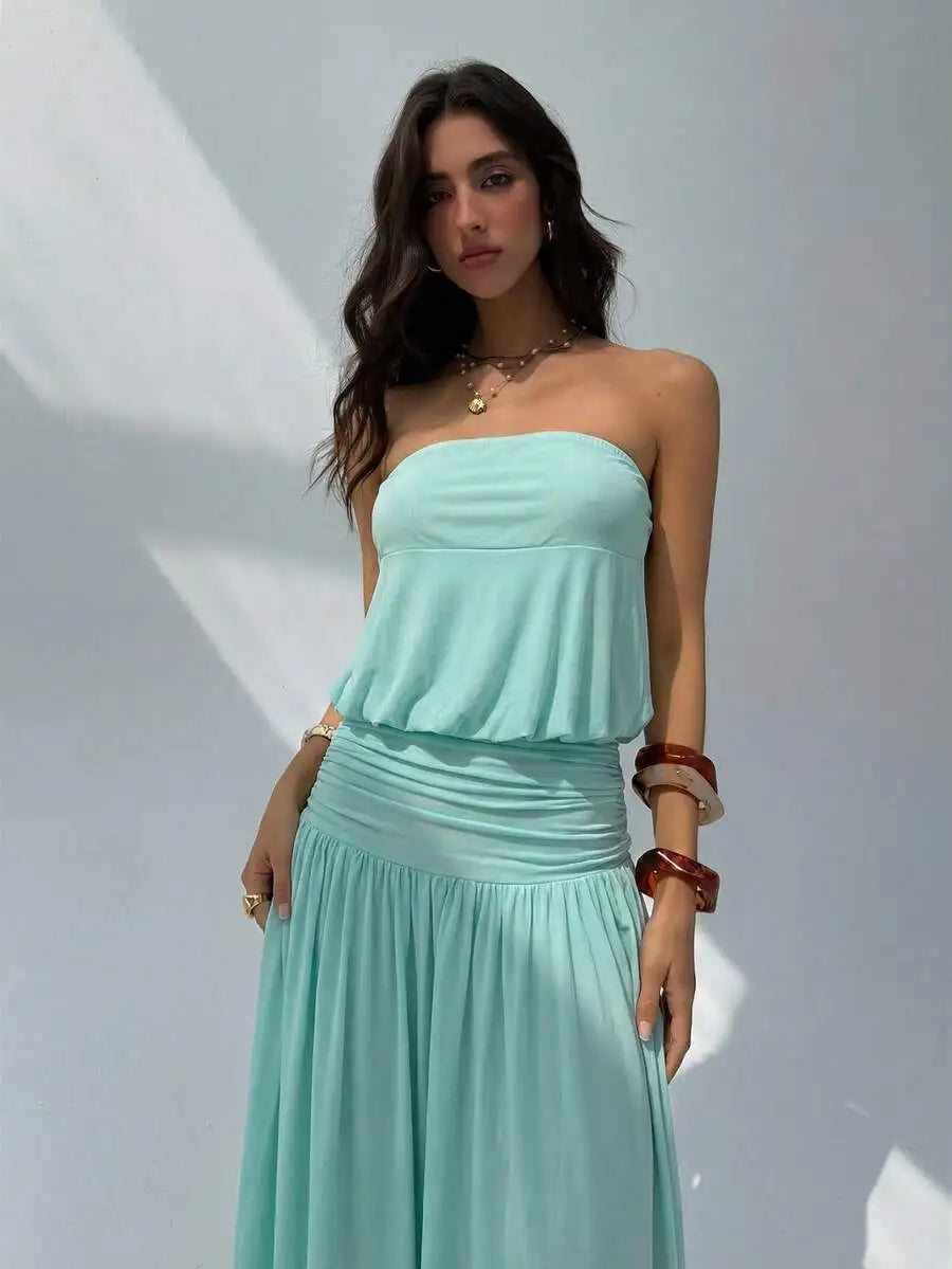 Chiffon Strapless Maxi Dress With Ruched Waist And Flowing Skirt