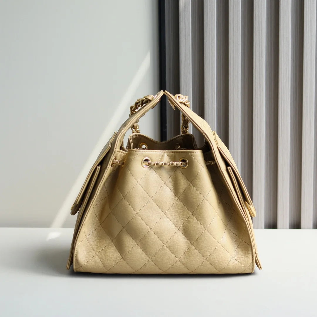Women's Quilted Shoulder Bag With Chain Handle Faux Leather Tote