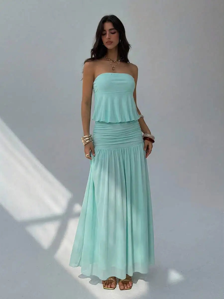 Chiffon Strapless Maxi Dress With Ruched Waist And Flowing Skirt