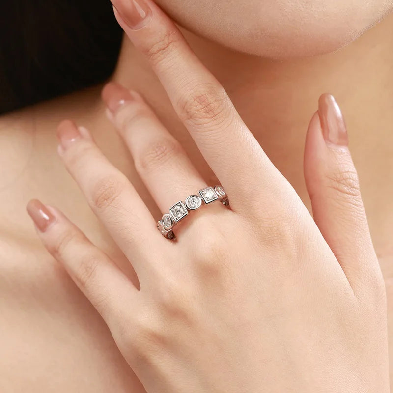 LYEE CYEE Moissanite Emerald Heart Ring for Women, Sterling Silver