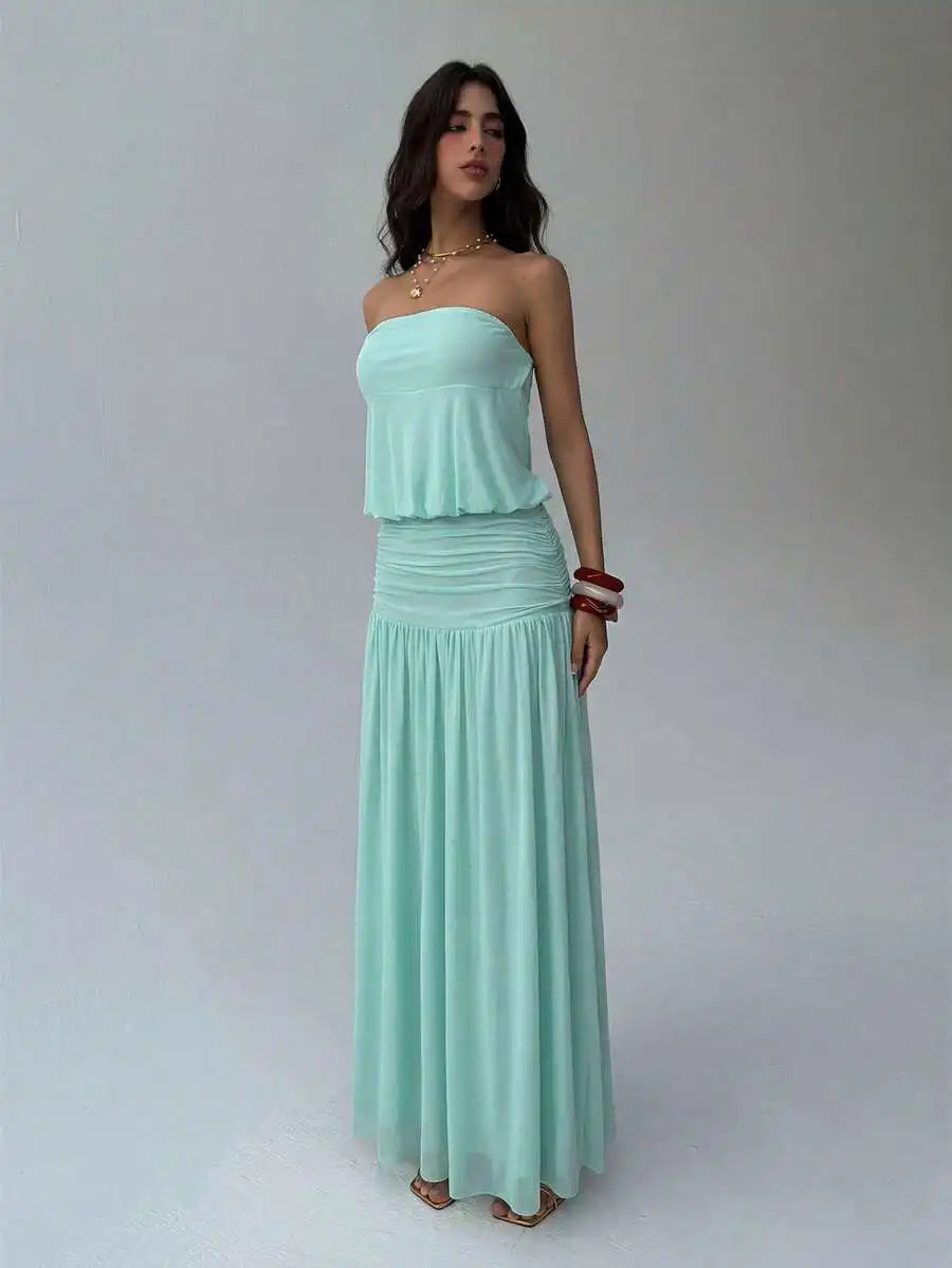 Chiffon Strapless Maxi Dress With Ruched Waist And Flowing Skirt
